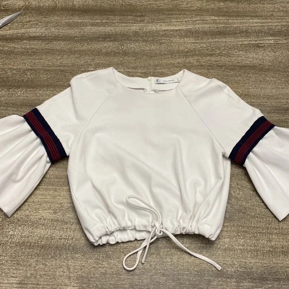 Zara Trafaluc collection crop top with shoe strings to make it tighter - Picture 3 of 13